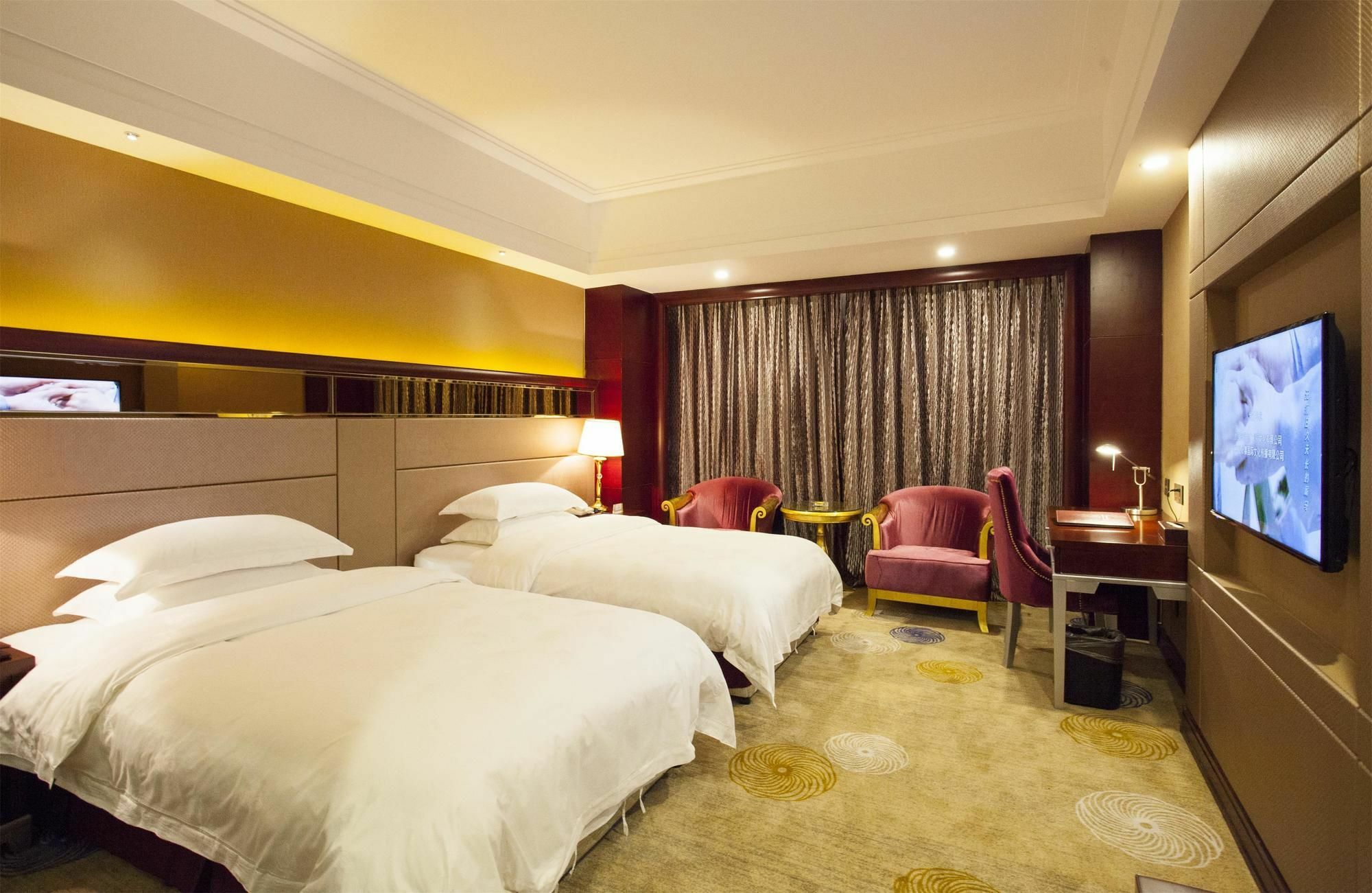 Wuhu Waijing Gloria Grand Hotel Anhui מראה חיצוני תמונה